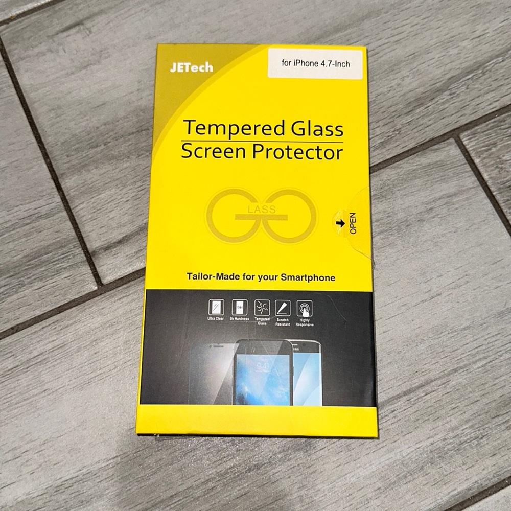 *New* Screen Protector for iPhone 4.7 inch.